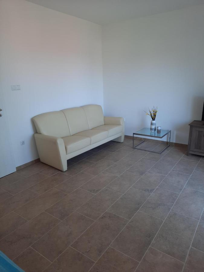 Appartements Lena. Premantura Ngoại thất bức ảnh