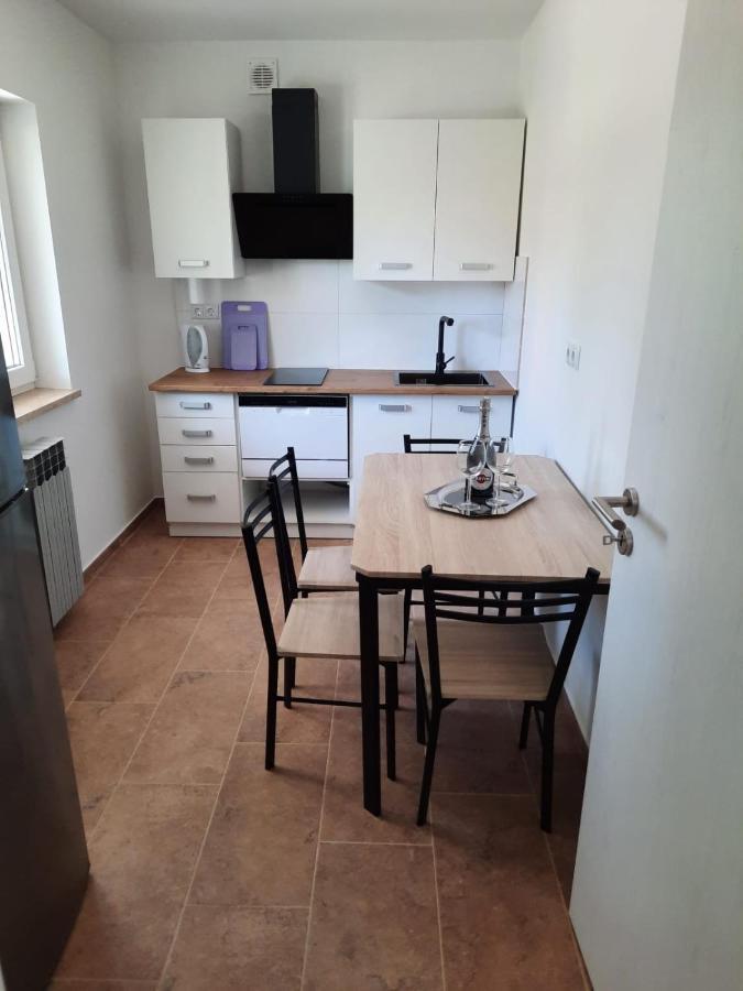 Appartements Lena. Premantura Ngoại thất bức ảnh