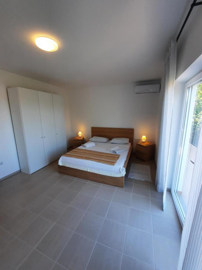 Appartements Lena. Premantura Ngoại thất bức ảnh